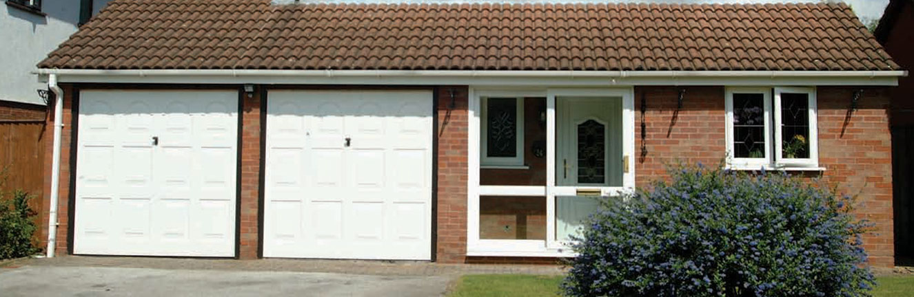 uPVC door installed on house in Abingdon, Oxfordshire with a double garage by Paradise Windows