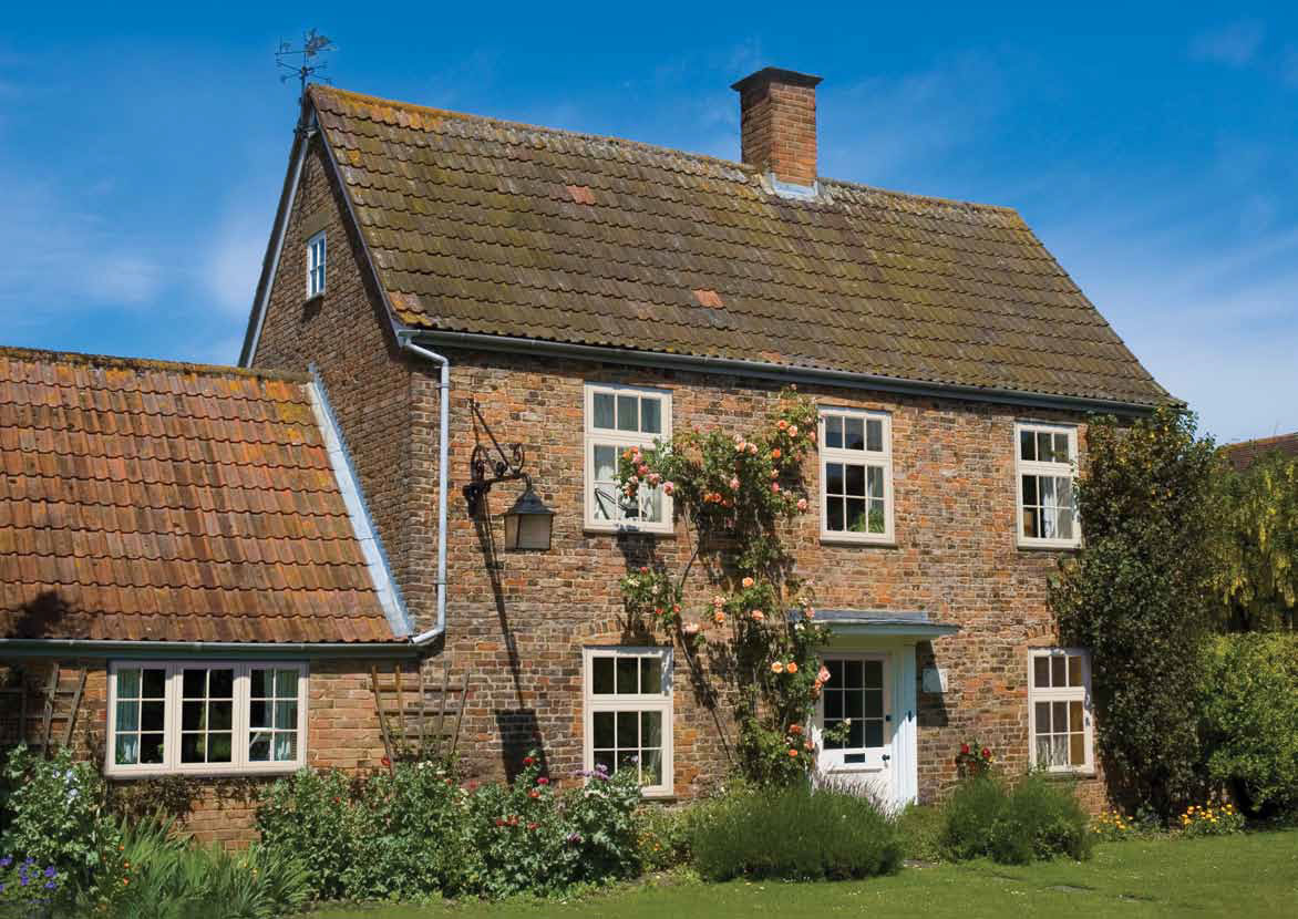 Timber Flush Sash Windows on Oxfordshire Cottage